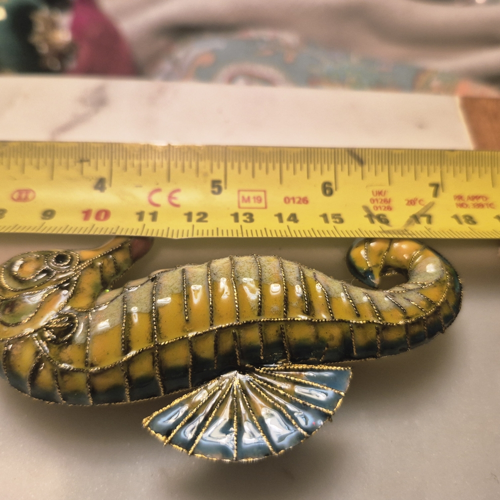 Pottery Barn Colorful Seahorse Christmas  Ornament Yellow Blue Enamel Cloisone - Picture 7 of 7
